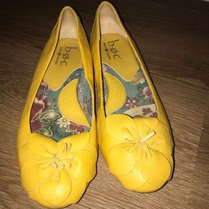 BOC flats size 9